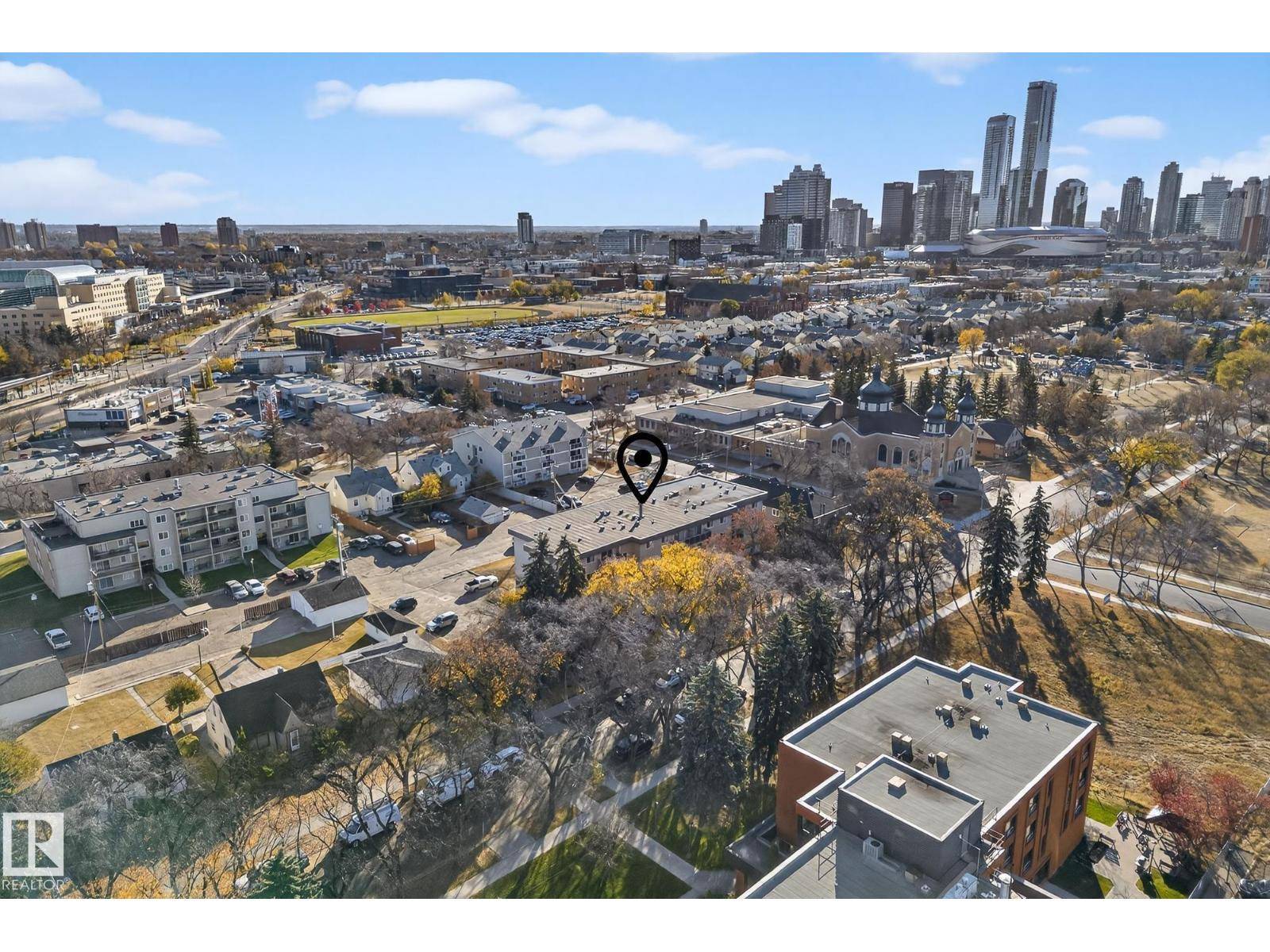 Edmonton, AB T5H2Z6,#405 11019 107 ST NW
