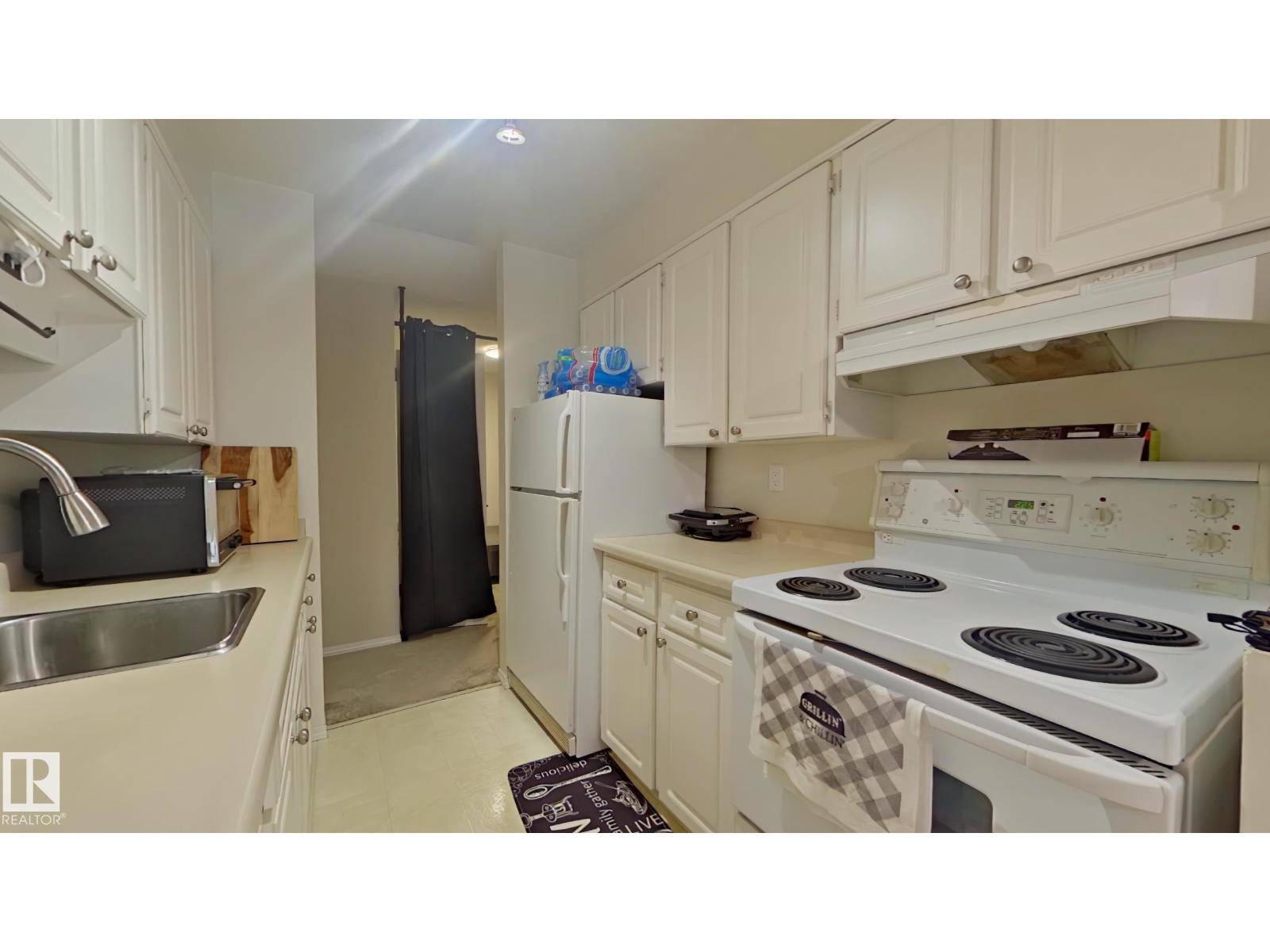 Edmonton, AB T6J0T9,#101 11455 41 AV NW NW