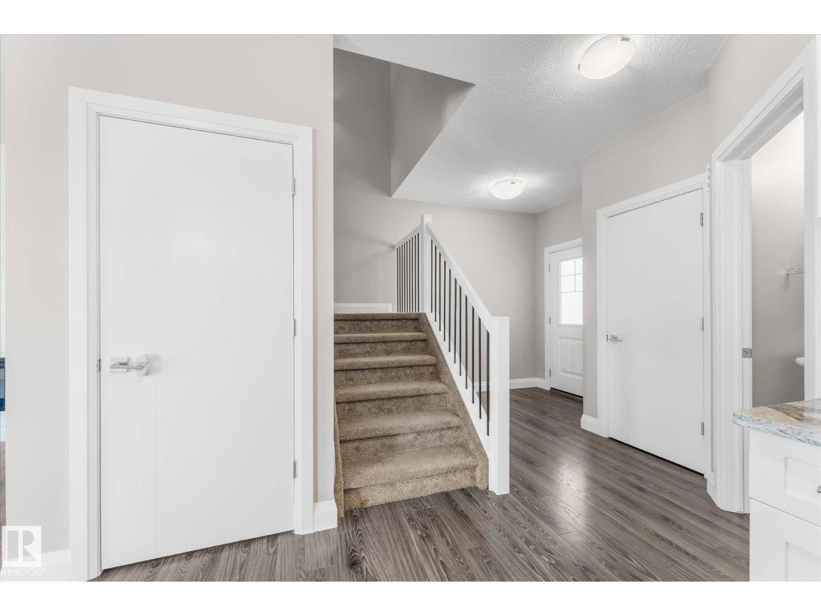 Spruce Grove, AB T7X0V1,9 SPRING LI