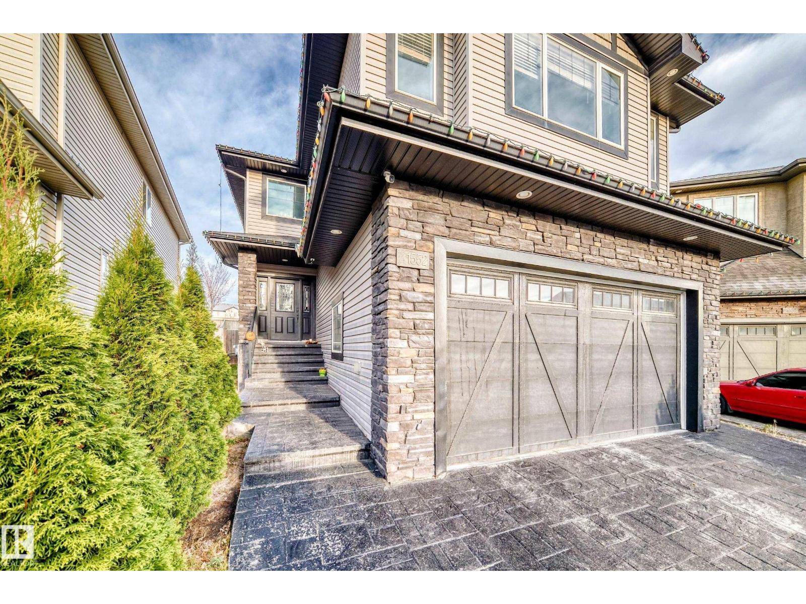 Edmonton, AB T6W0Y3,1552 CUNNINGHAM CAPE CA SW