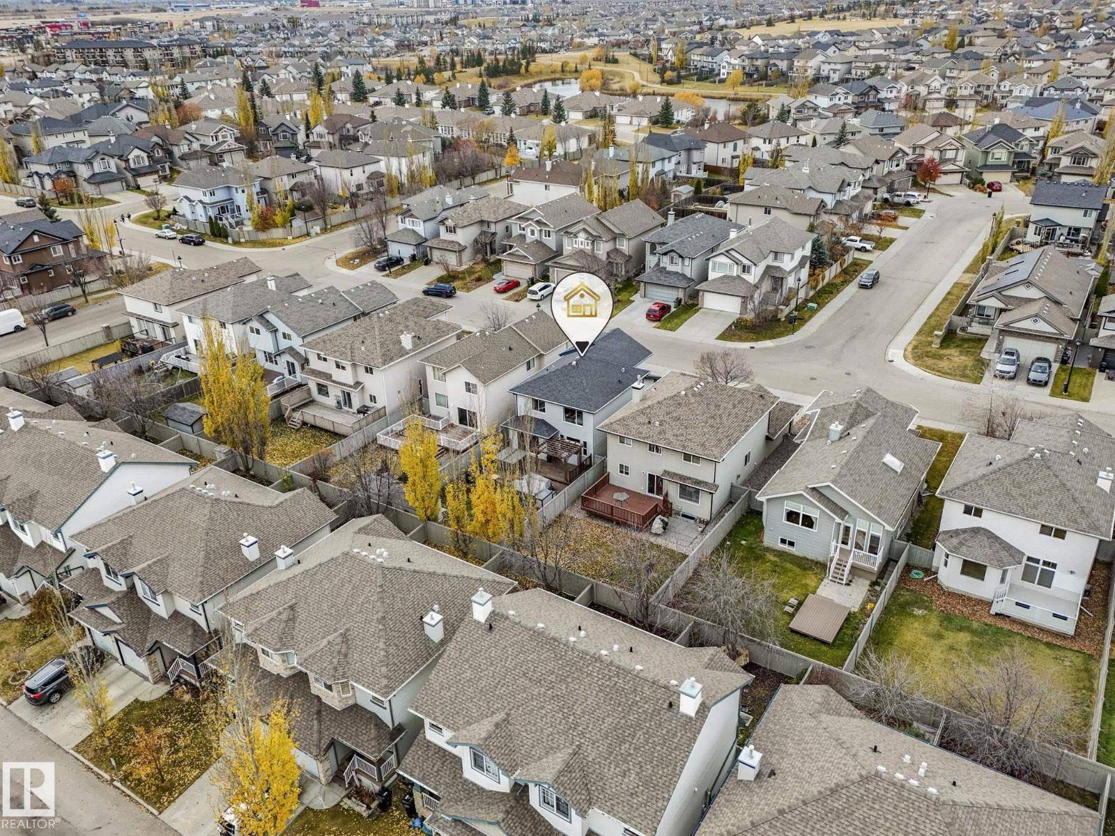 Edmonton, AB T6R0G3,6913 STROM LN NW
