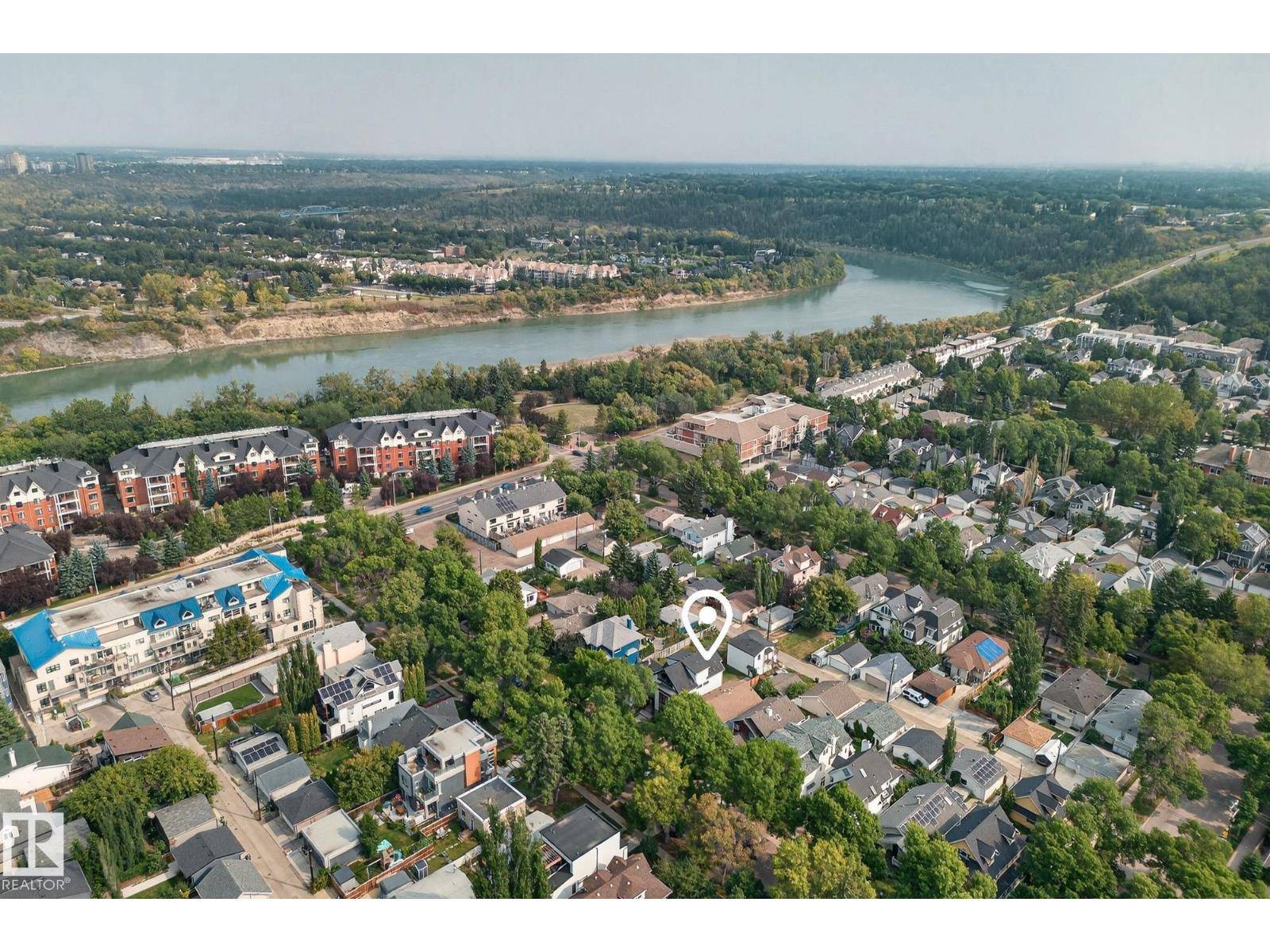 Edmonton, AB T6C3Z4,9721 96 ST NW