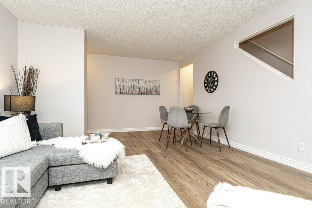 Edmonton, AB T5E2Z7,13229 85 ST NW