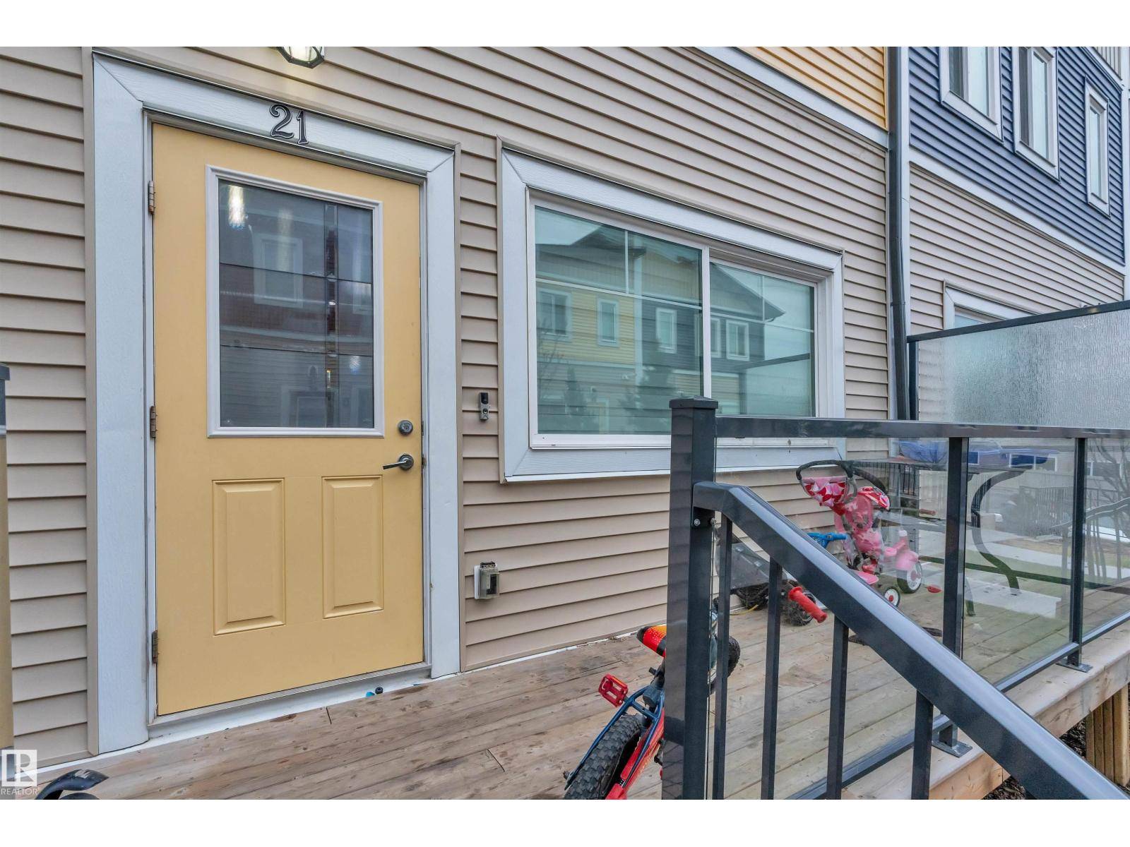 Edmonton, AB T6T2K4,#21 2803 14 AV NW