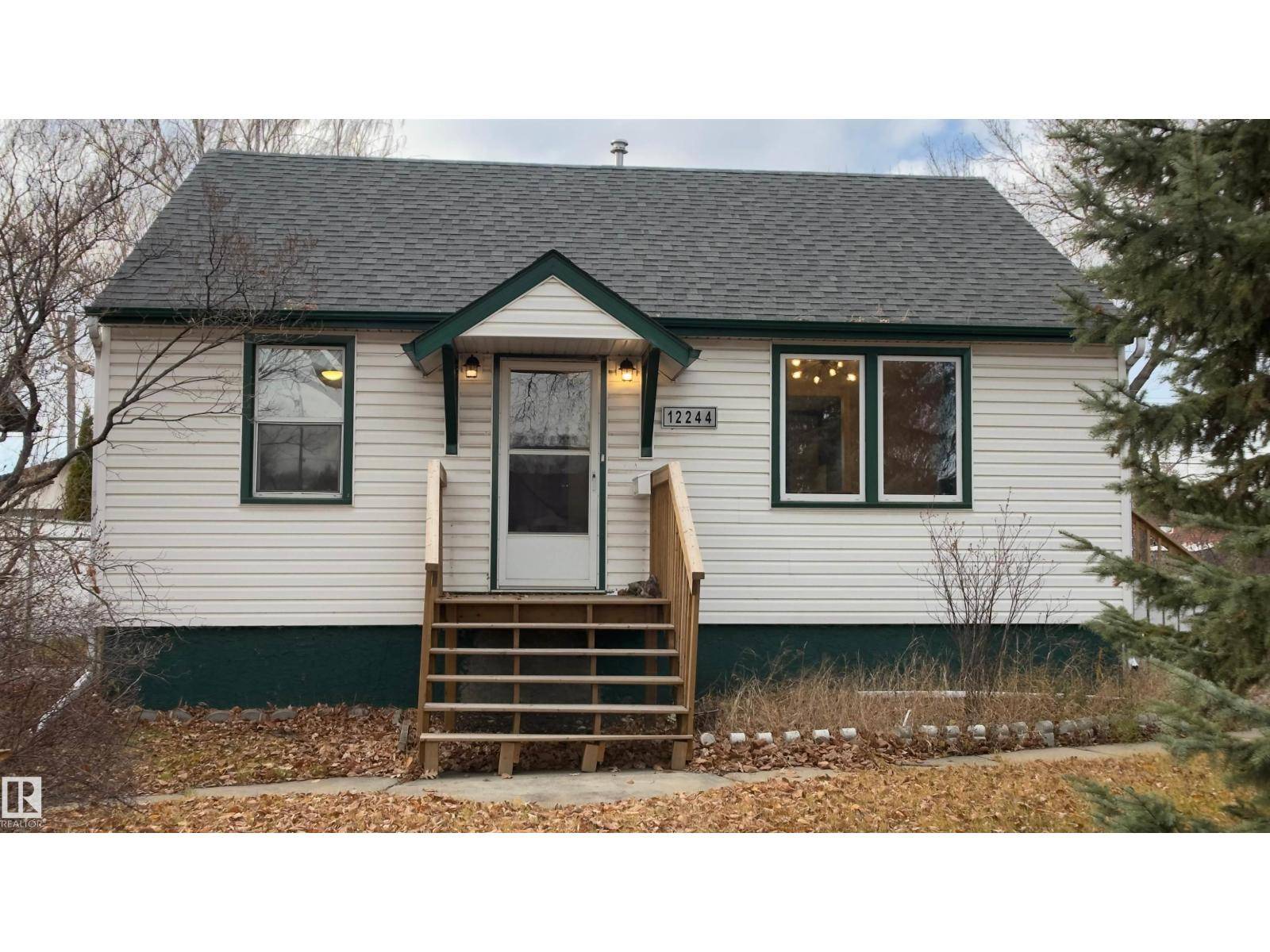 Edmonton, AB T5B2L7,12244 79 ST NW