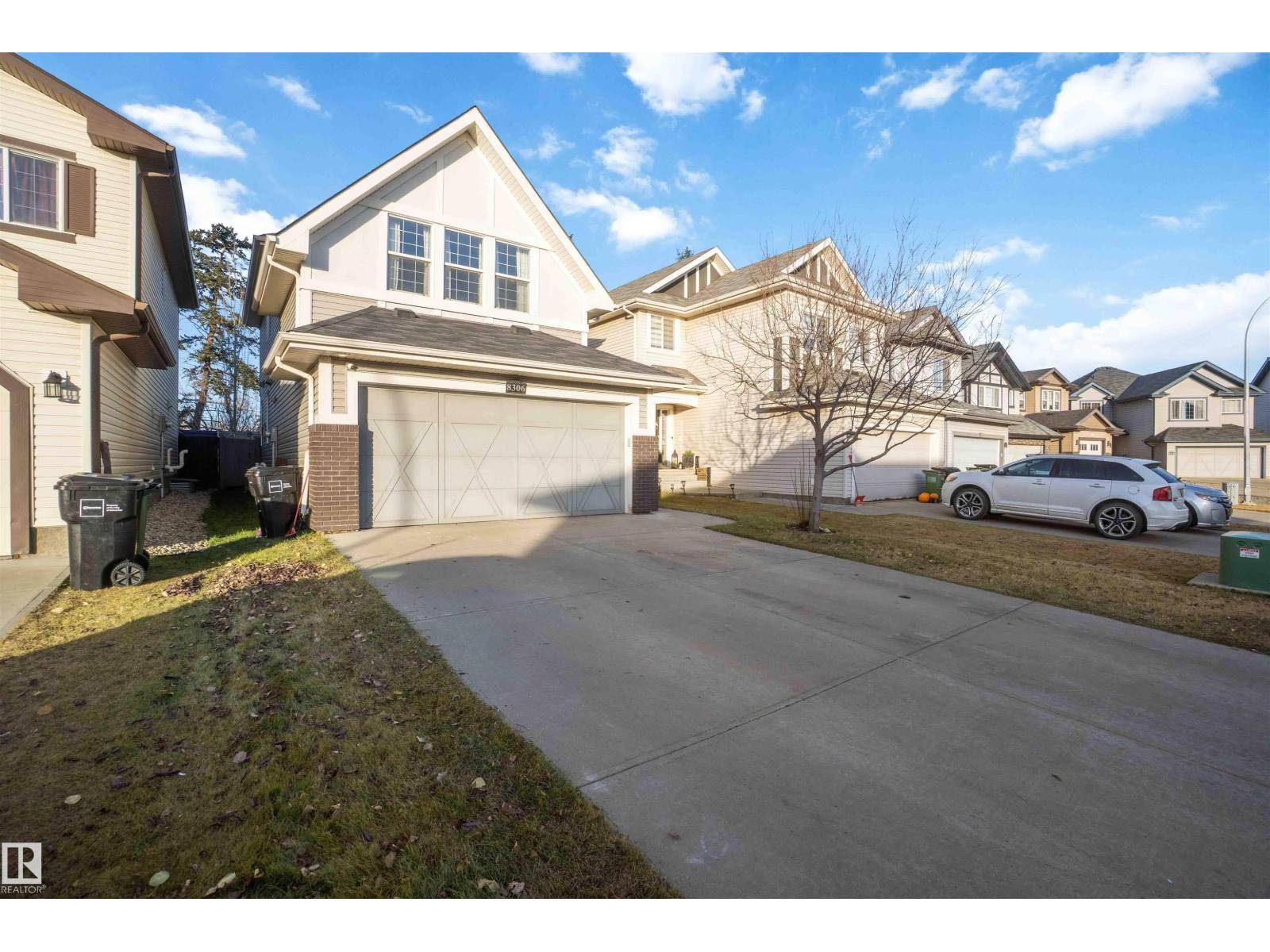 Edmonton, AB T5Z0H8,8306 180A AV NW