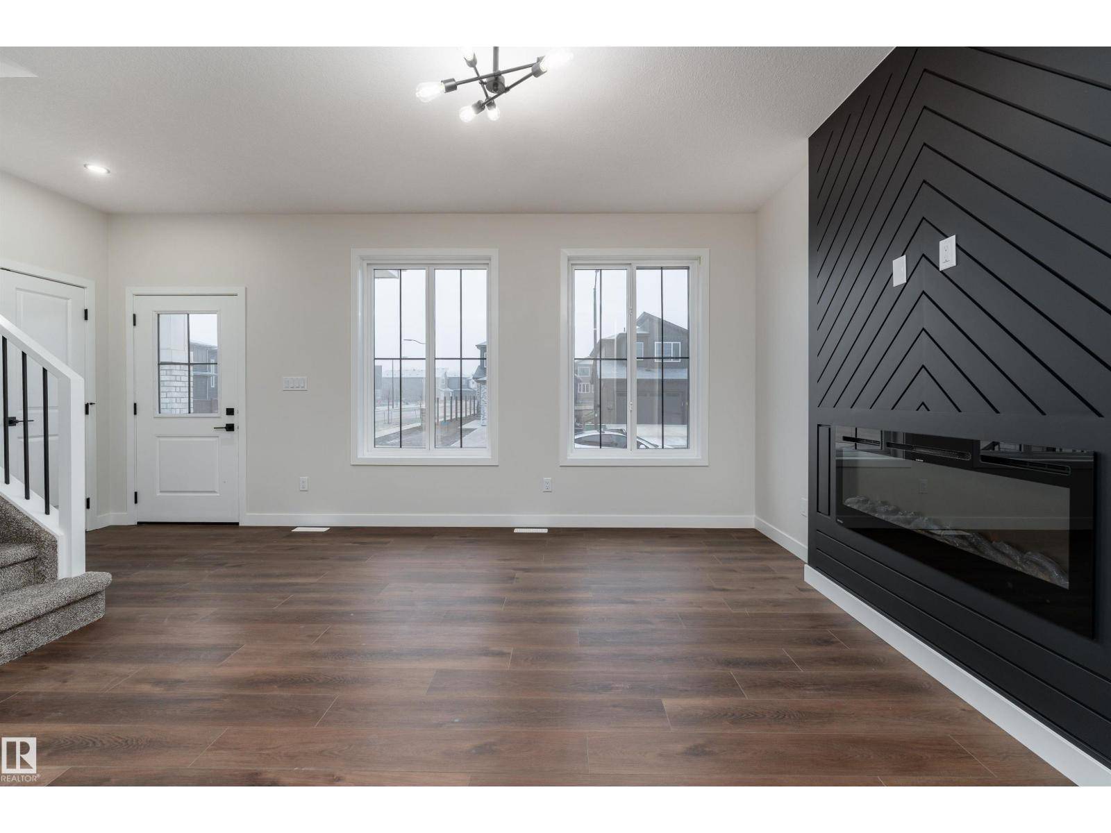 Spruce Grove, AB T7X4G1,34 Westwyck LI