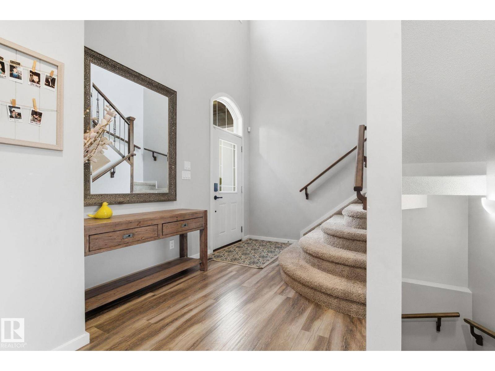 Edmonton, AB T5T4A8,9543 221 ST NW