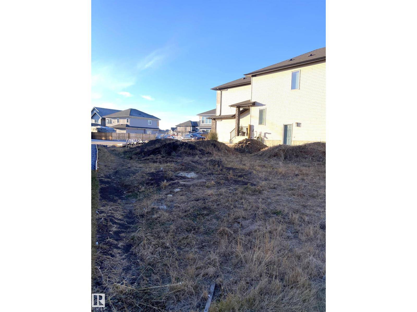 Edmonton, AB T5Z0S6,9112 182 AV NW