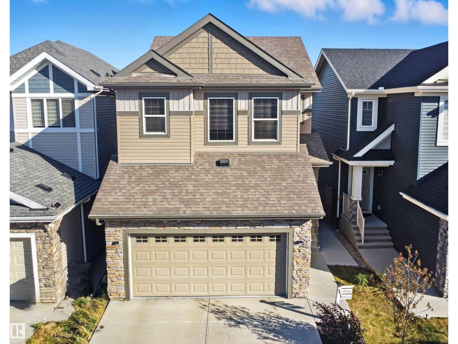 Edmonton, AB T6X2X4,5218 23 AV SW