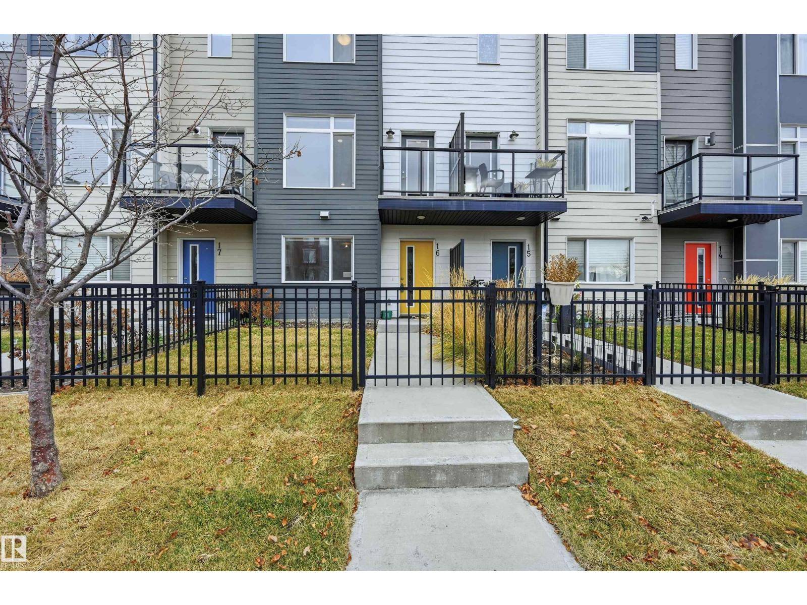 Edmonton, AB T6X1Y8,#16 804 WELSH DR SW