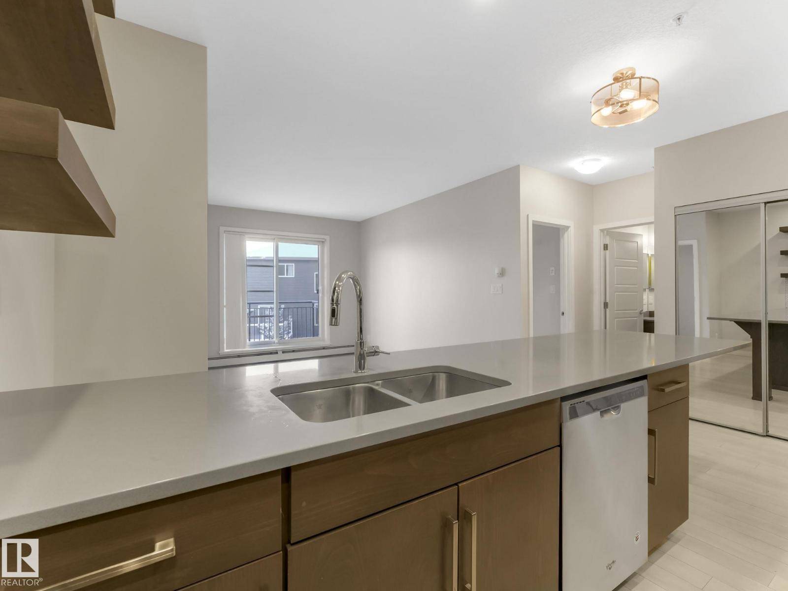 Edmonton, AB T5T7J4,#231 1008 ROSENTHAL BV NW NW