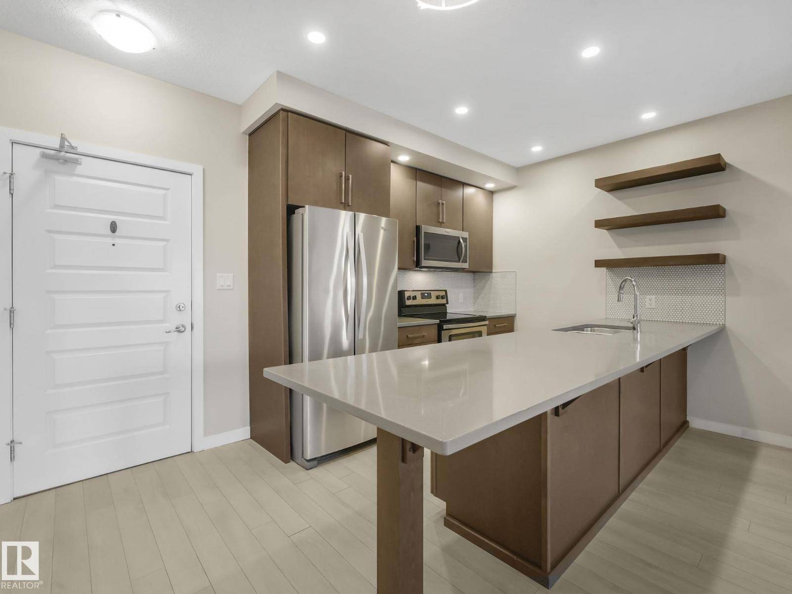 Edmonton, AB T5T7J4,#231 1008 ROSENTHAL BV NW NW