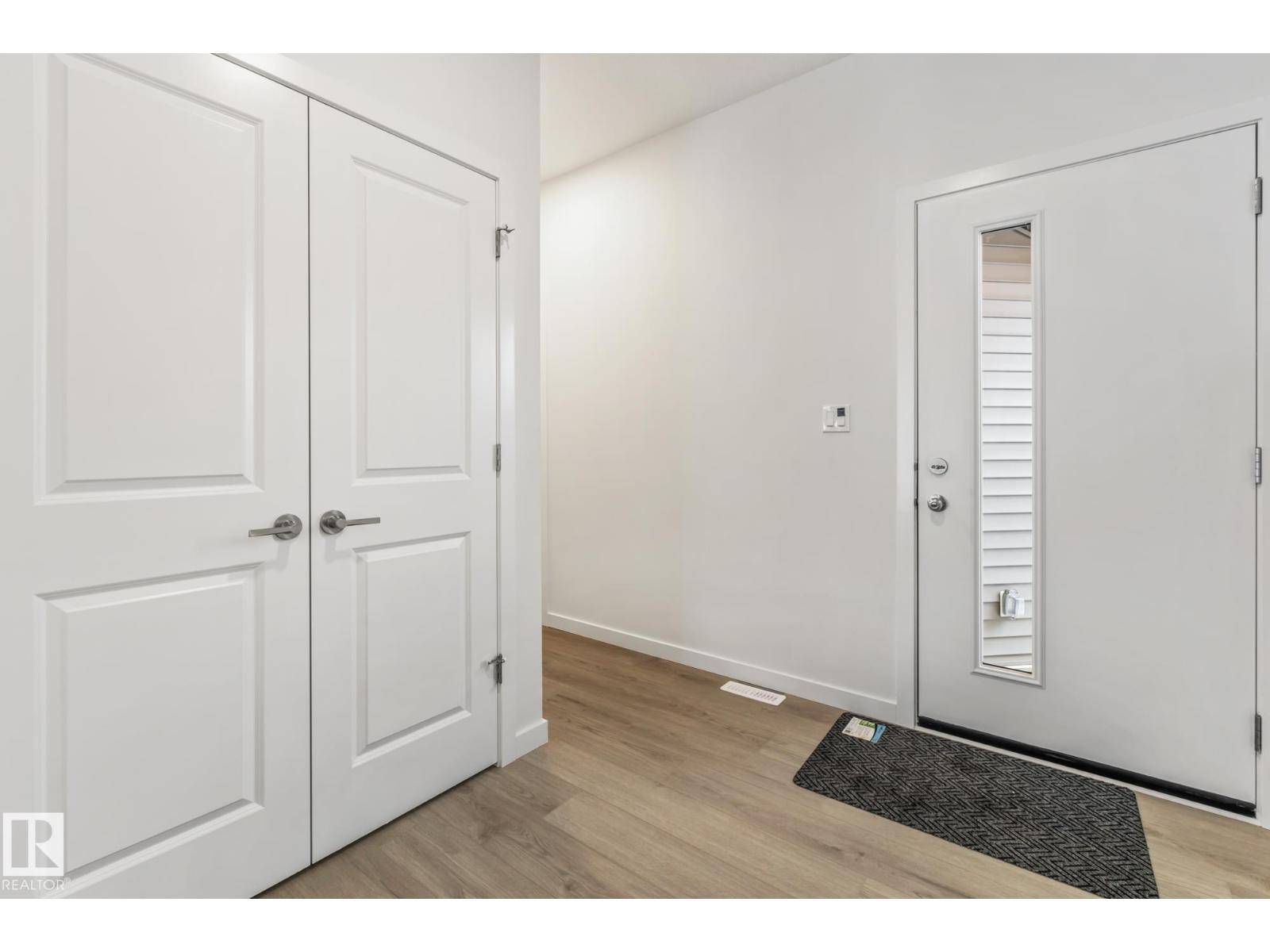 Edmonton, AB T5Z0X7,18109 74 ST NW