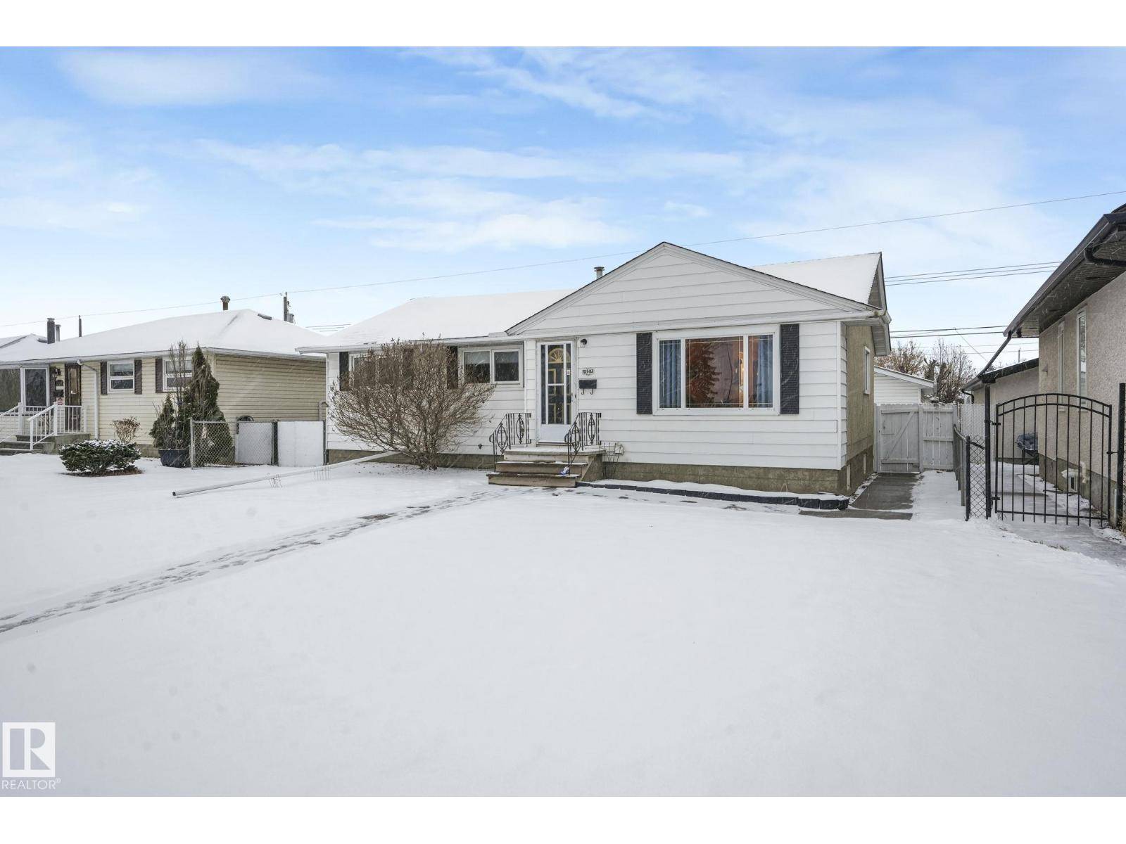 Edmonton, AB T5L4C2,12503 137 AV NW