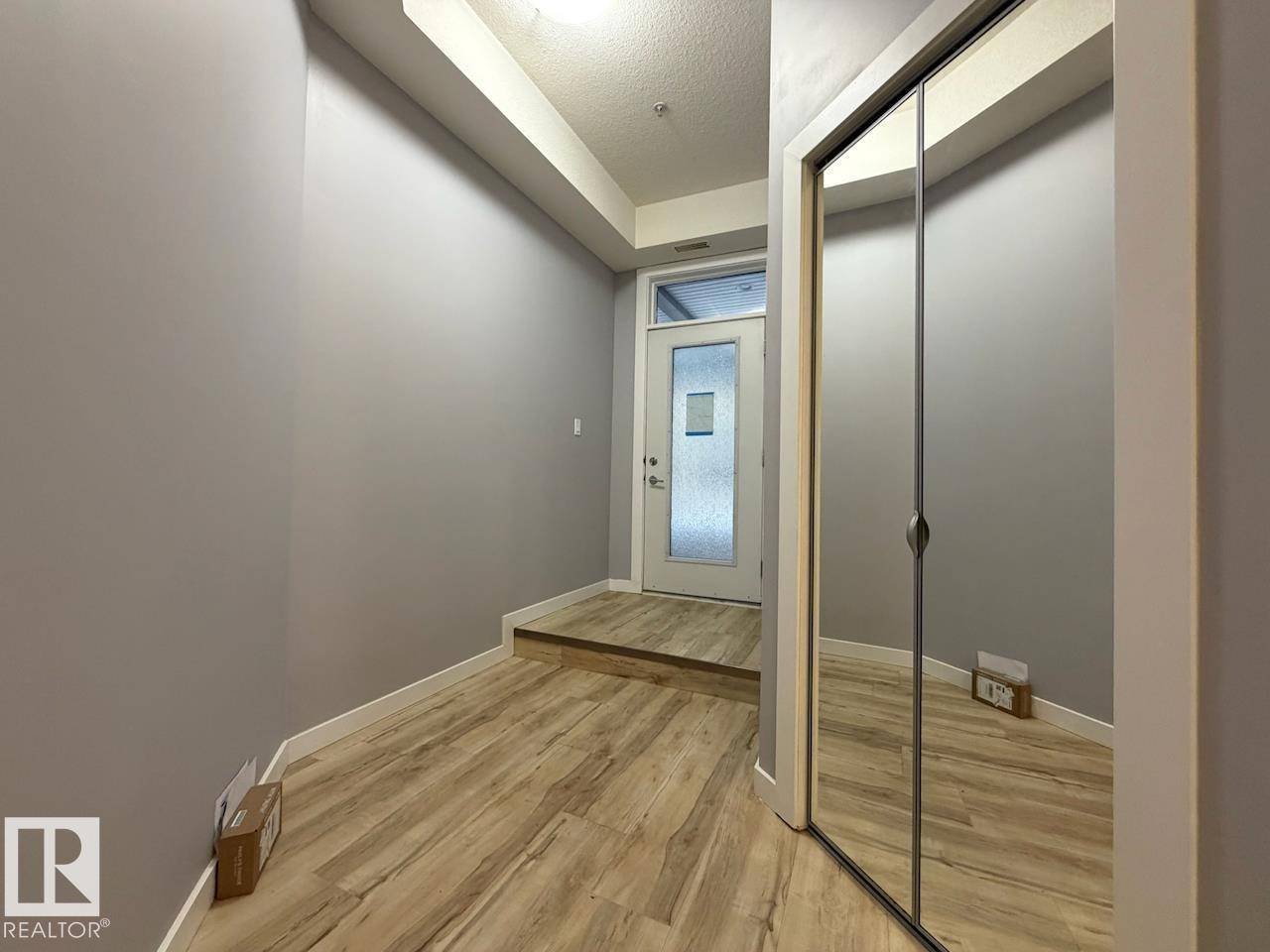 Edmonton, AB T5H0A8,#128 10531 117 ST NW