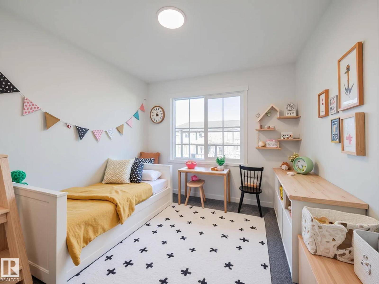 Edmonton, AB T5Y4E8,17334 6A ST NE