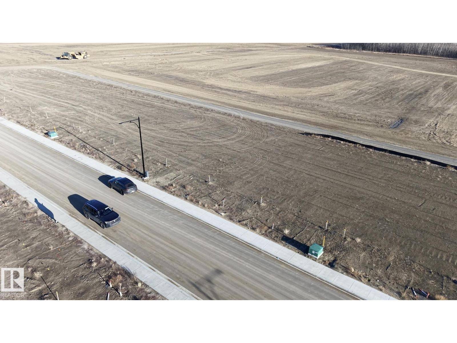 Edmonton, AB T6V0N3,18635 130 ST NW