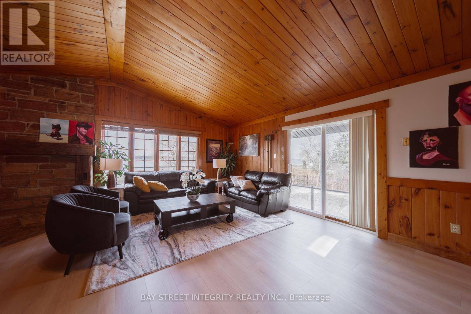 Scugog, ON L0B1E0,236 SUMMIT DRIVE