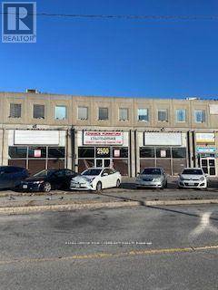 Toronto (dorset Park), ON M1P2R7,2500 Lawrence AVE East #2