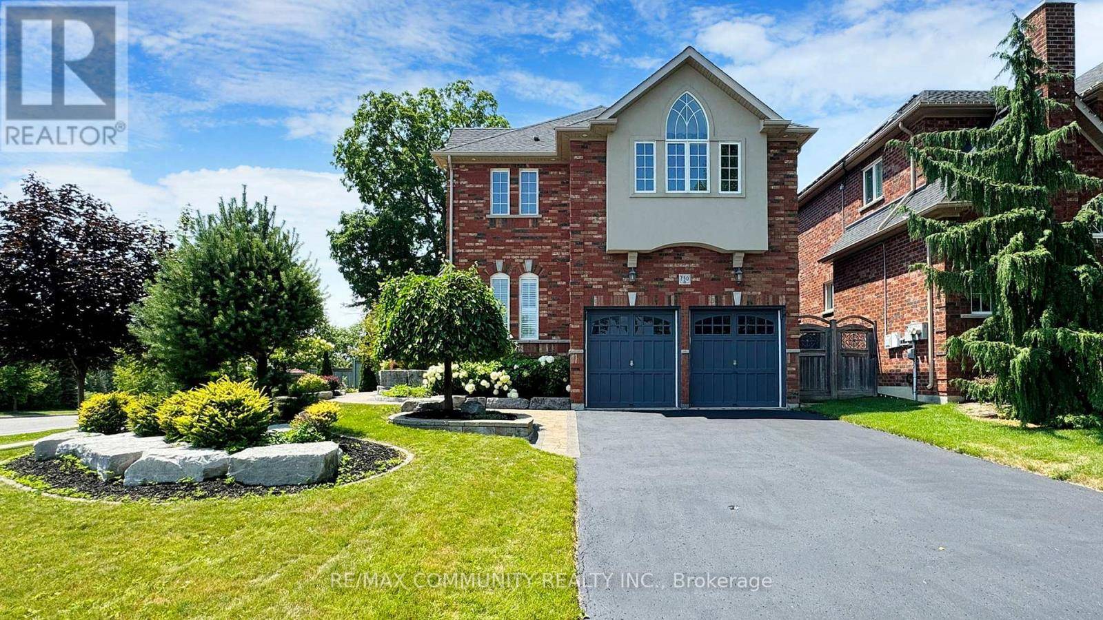 Clarington (bowmanville), ON L1C0C7,730 LONGWORTH AVENUE