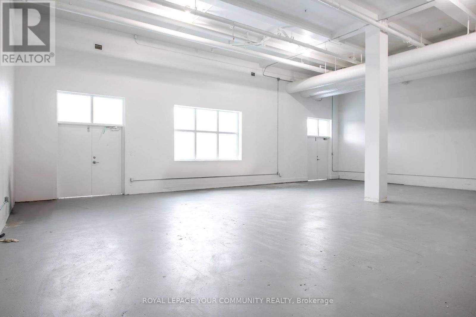 Toronto (south Riverdale), ON M4M3P1,1159 Dundas ST East #152