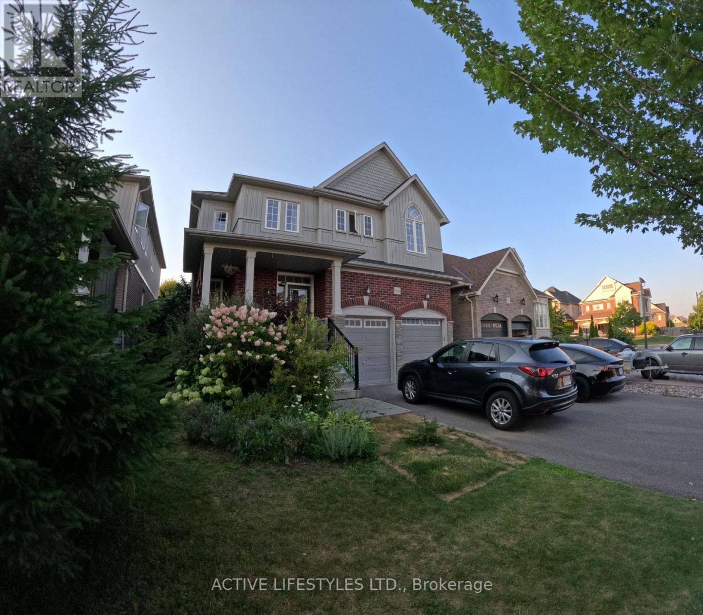 Clarington (bowmanville), ON L1C0S2,84 COURTNEY STREET