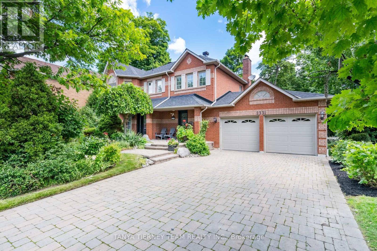 Pickering (brock Ridge), ON L1X2H2,2331 STRATHMORE CRESCENT