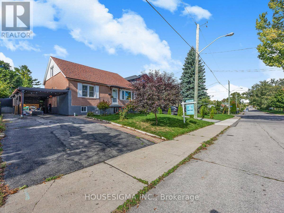 Toronto (clairlea-birchmount), ON M1L2Y5,98 WESTBOURNE AVENUE