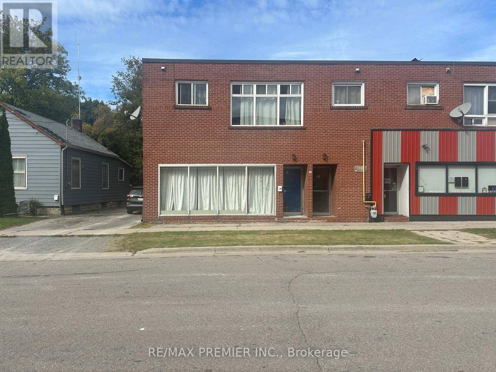 Oshawa (lakeview), ON L1H3T6,92 Wolfe ST #1A