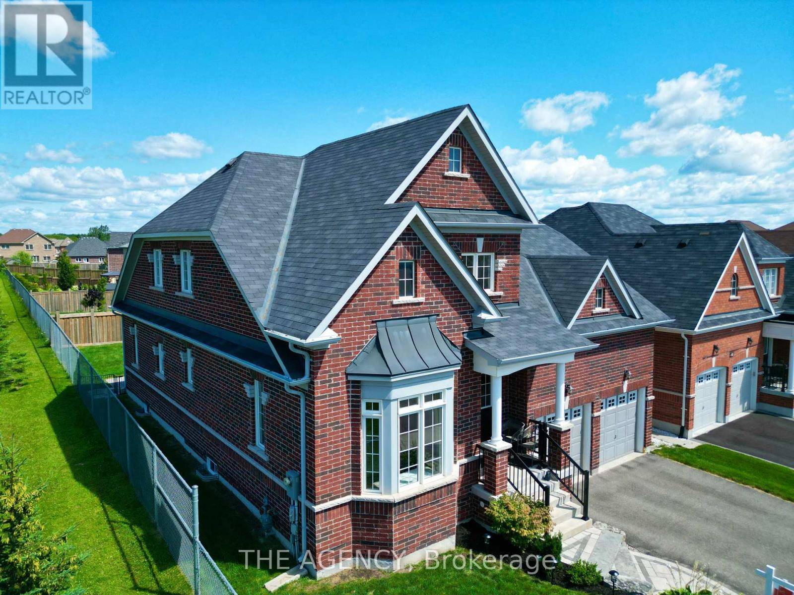 Clarington (newcastle), ON L1B0K9,50 GRADY DRIVE