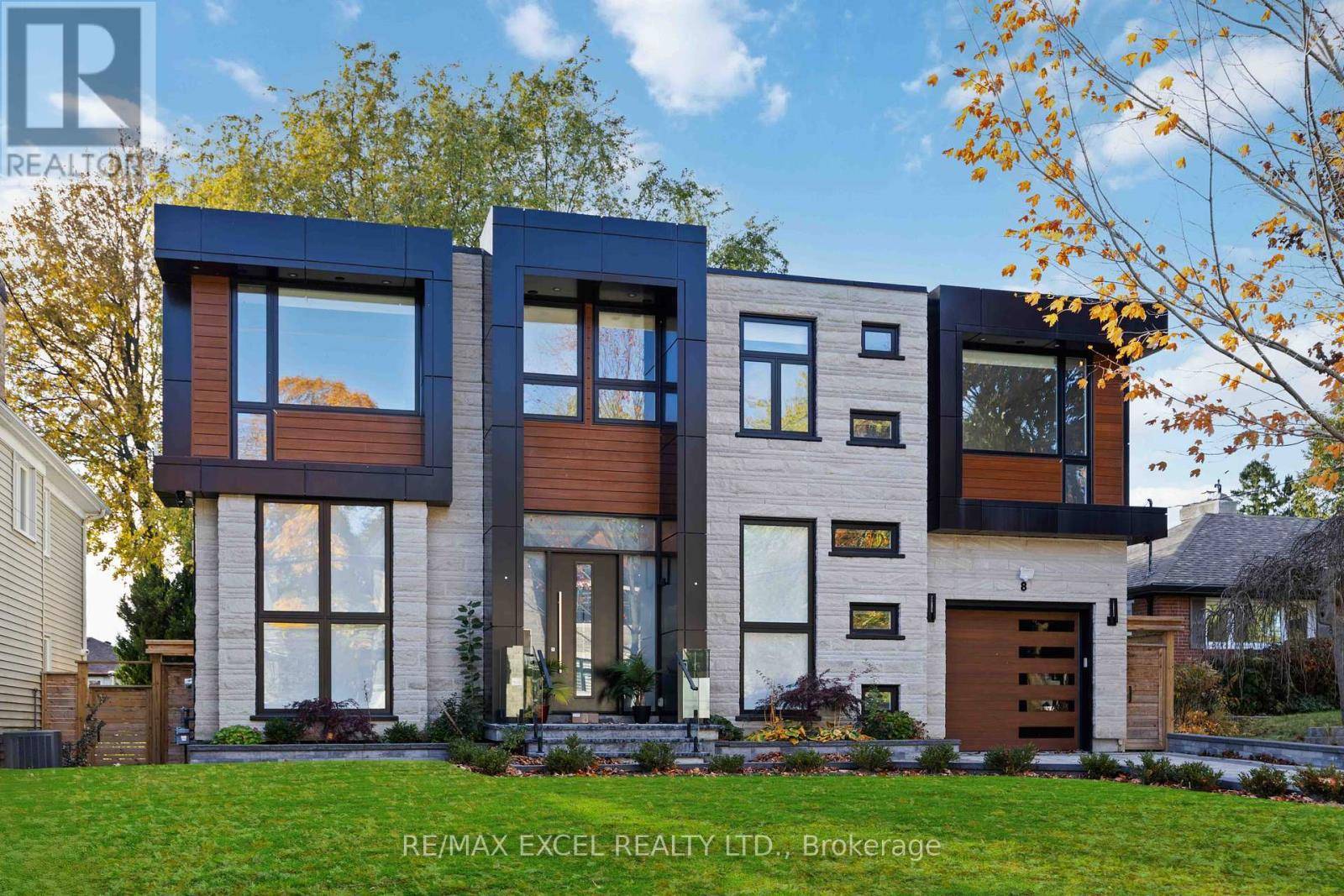 Toronto (cliffcrest), ON M1M2V2,8 SCARBOROUGH HEIGHTS BOULEVARD