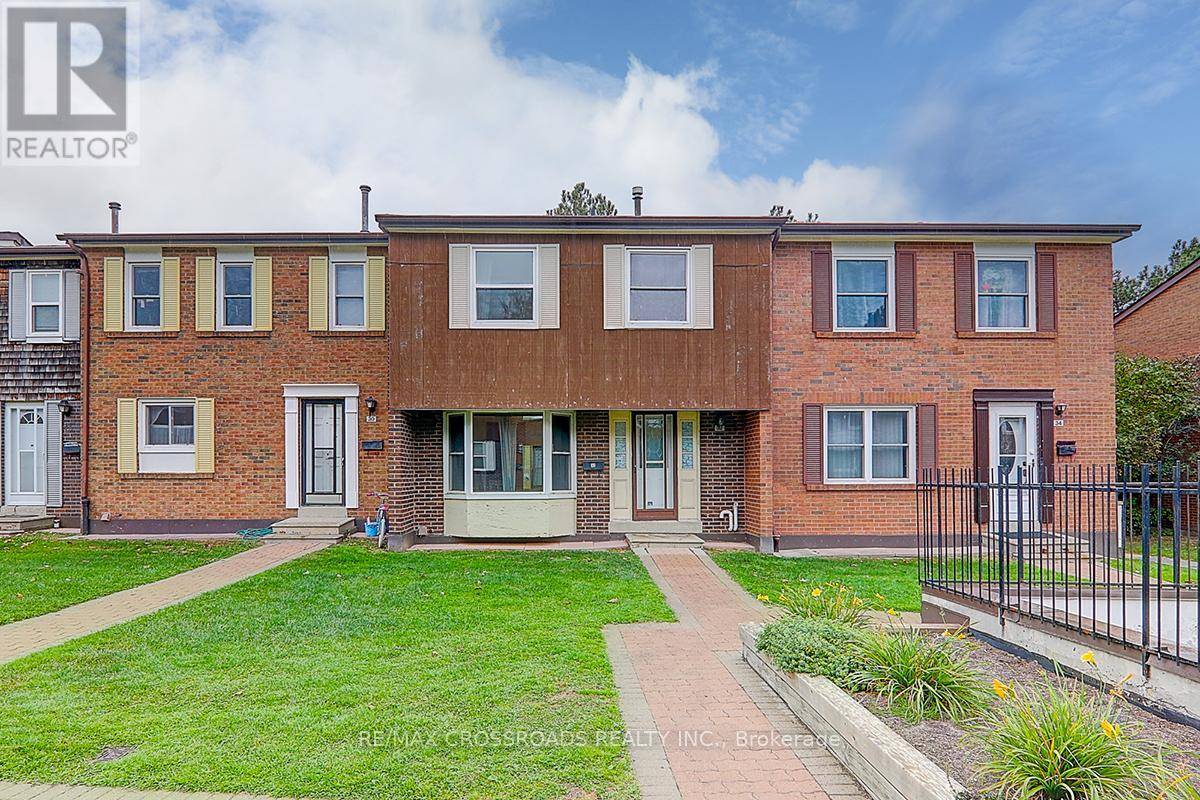 Toronto (agincourt North), ON M1V1E1,15 Brimwood BLVD #32