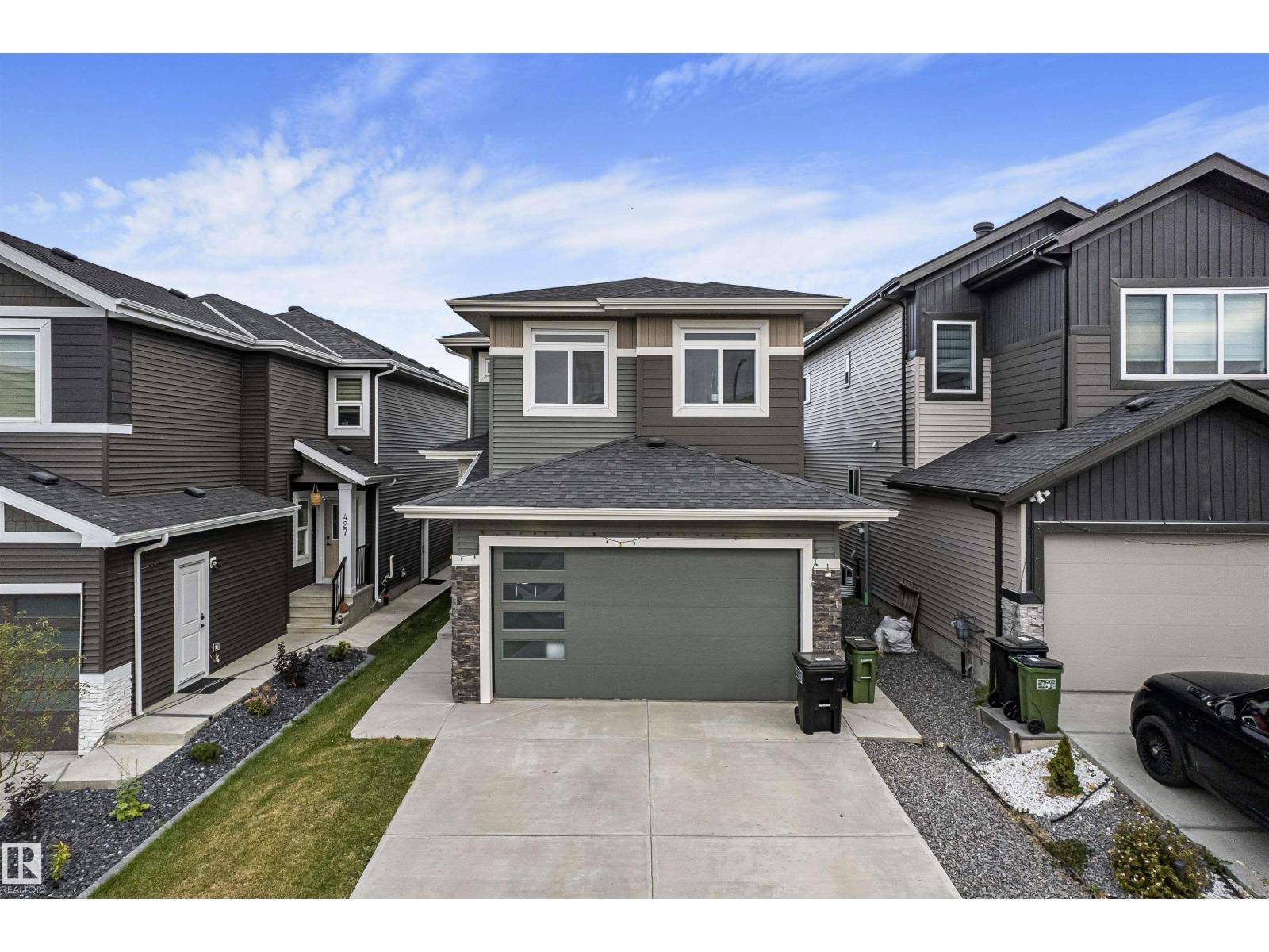 Edmonton, AB T6X2L7,431 42 ST SW