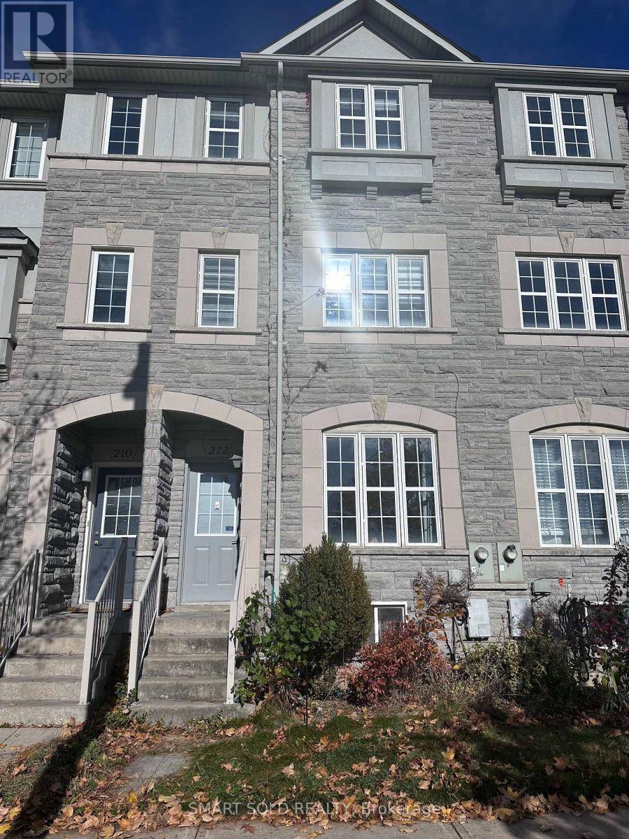 Richmond Hill (langstaff), ON L4B4T6,212 BANTRY AVENUE