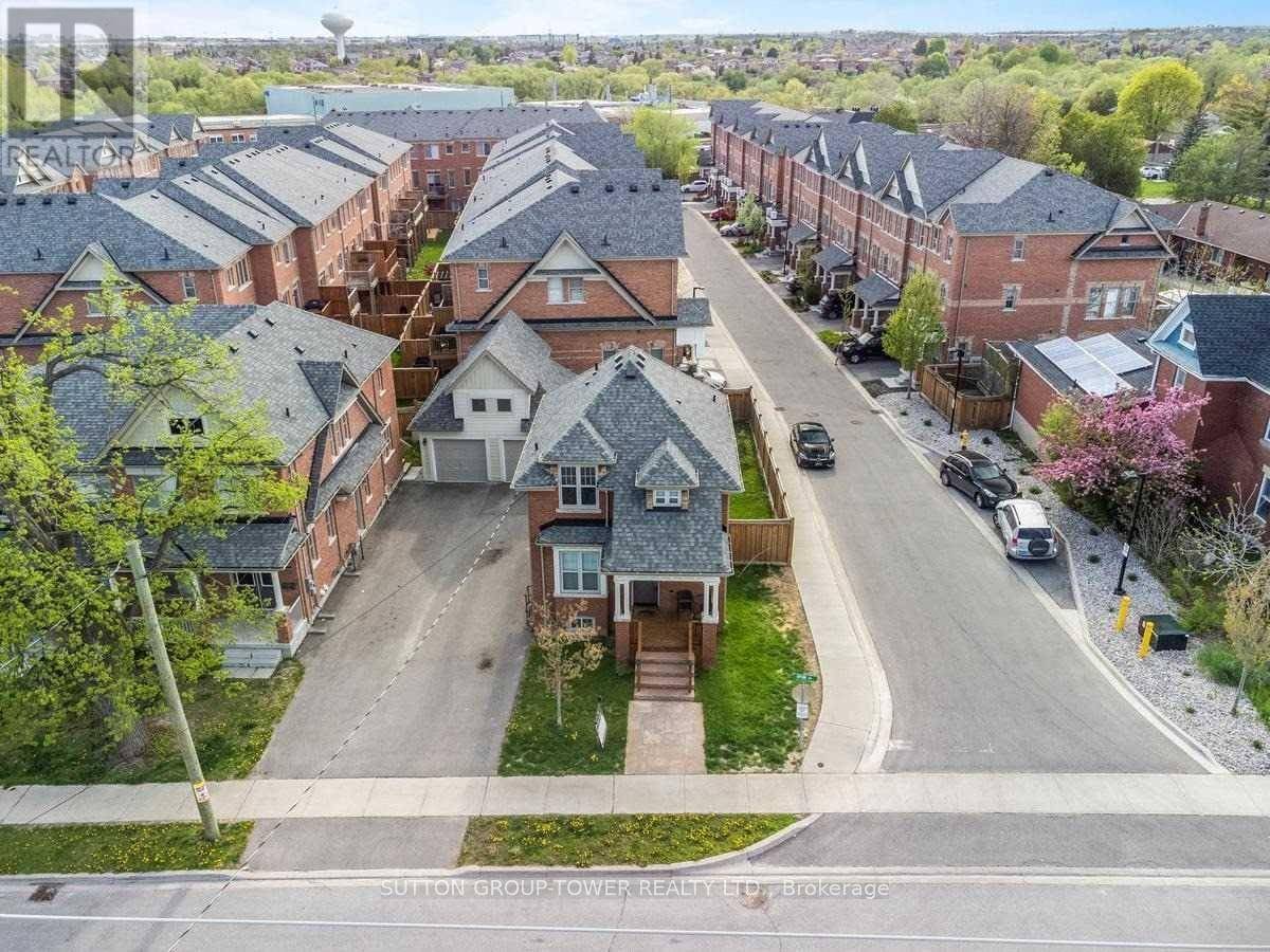 Vaughan (west Woodbridge), ON L4L2A4,8238 KIPLING AVENUE