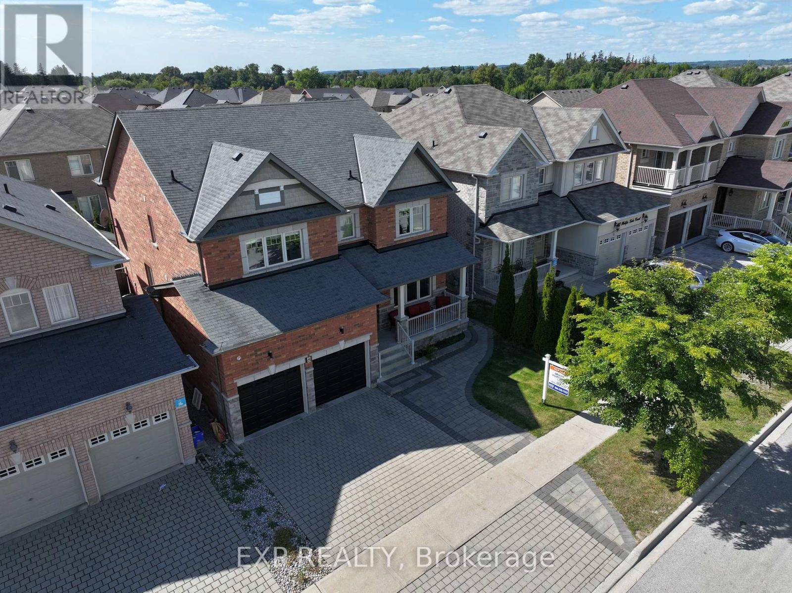 Richmond Hill (jefferson), ON L4E0M2,8 PHILIPS LAKE COURT