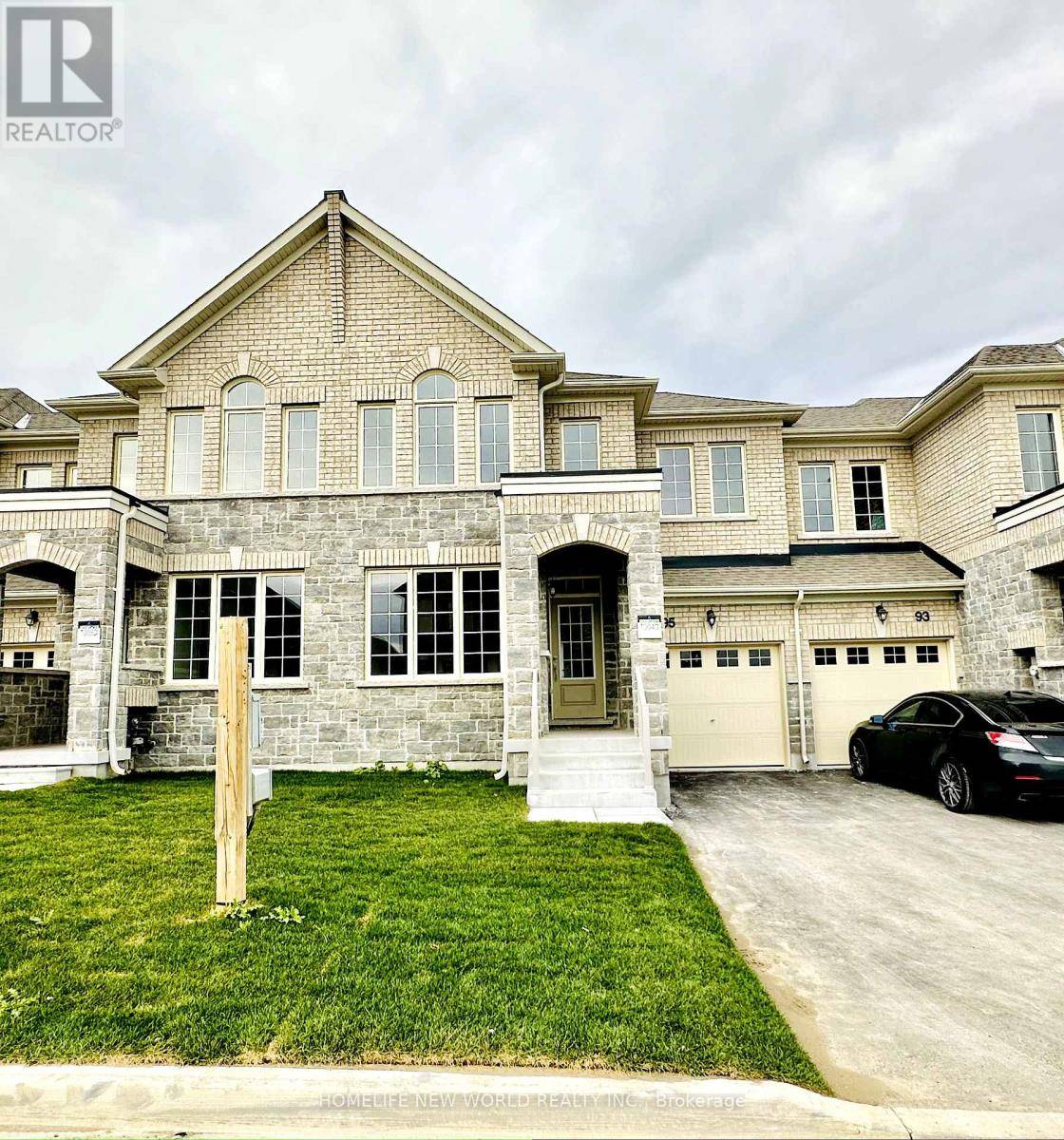 East Gwillimbury (queensville), ON L9N1S5,95 KENNETH ROGERS CRESCENT