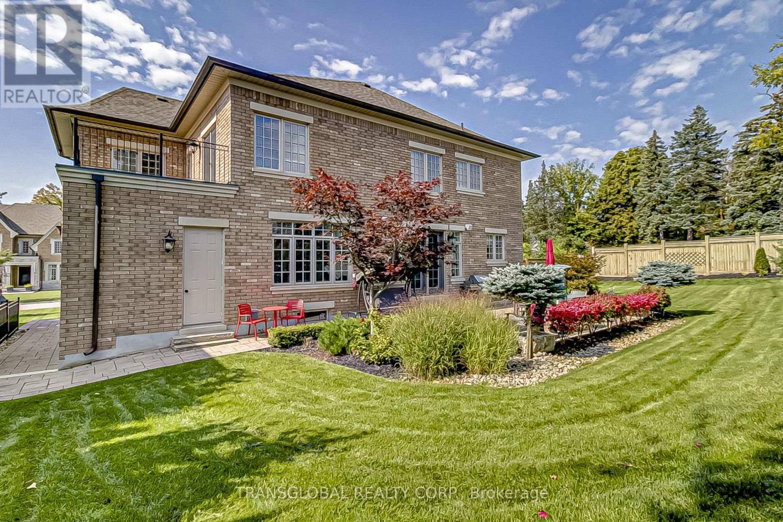 Vaughan (kleinburg), ON L4H4G6,141 ANNSLEYWOOD COURT