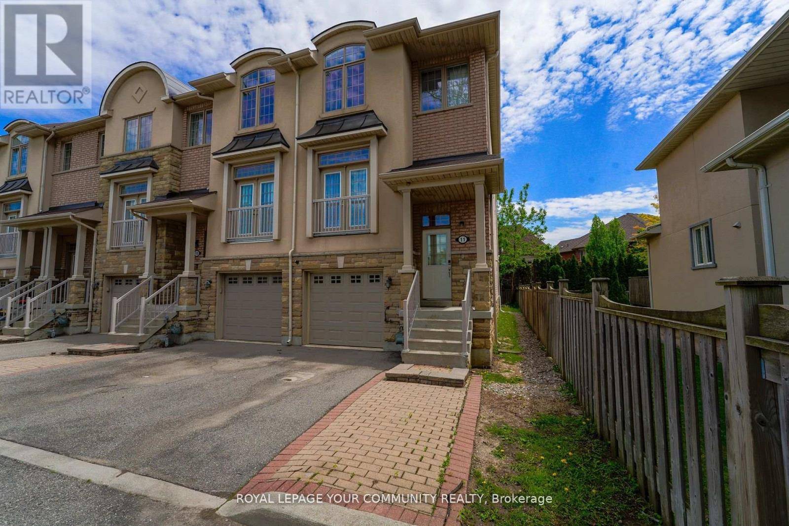 Richmond Hill (south Richvale), ON L4C0V9,9205 Bathurst ST #11