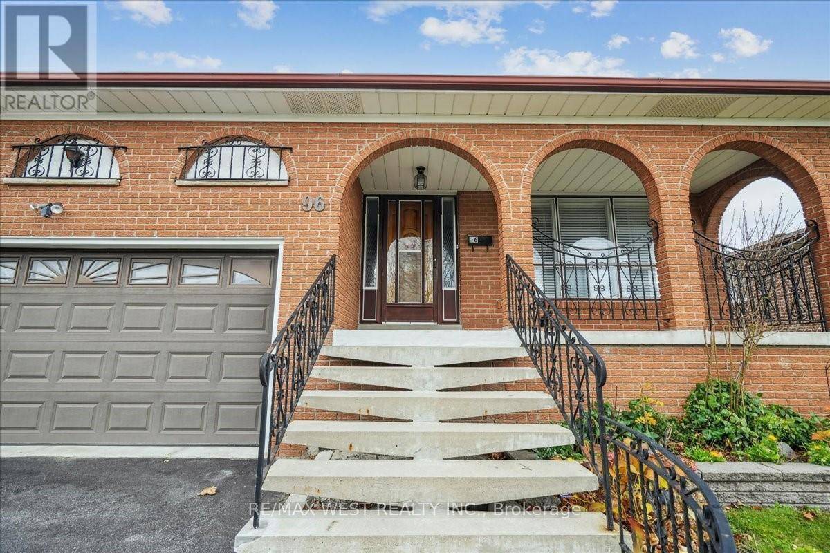 Vaughan (west Woodbridge), ON L4L1R9,96 HARRIS CRESCENT