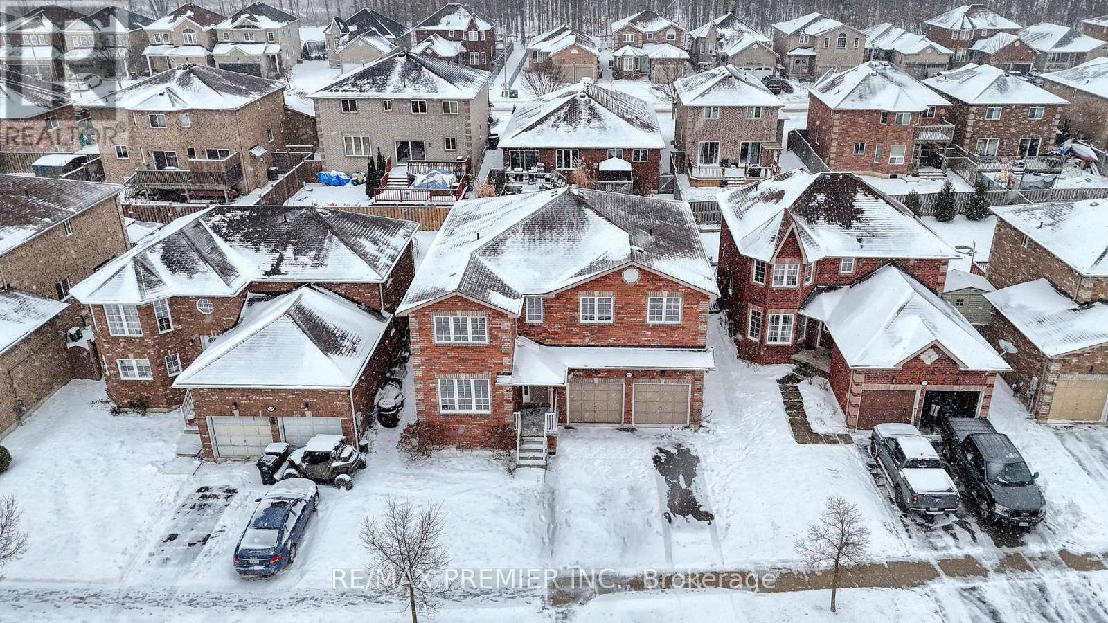 Innisfil (alcona), ON L9S0E5,1215 LOWRIE STREET