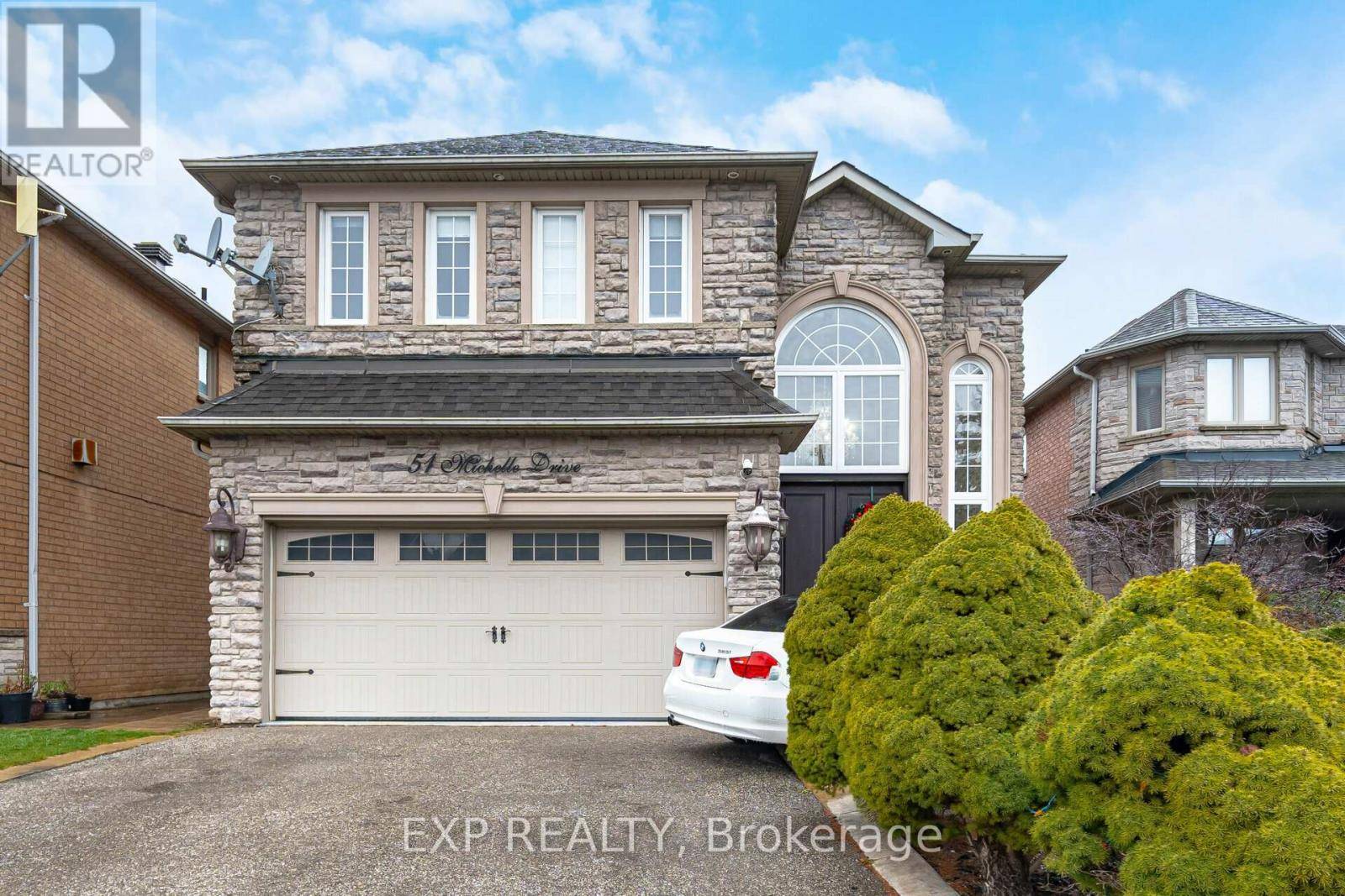 Vaughan (east Woodbridge), ON L4L9B8,51 MICHELLE DRIVE