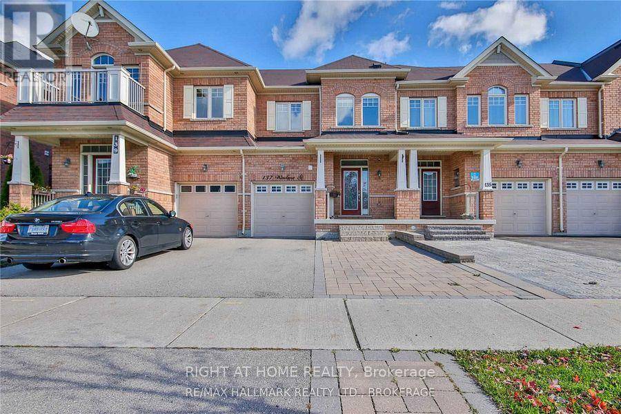 Richmond Hill (jefferson), ON L4E0Y2,137 WINDROW STREET