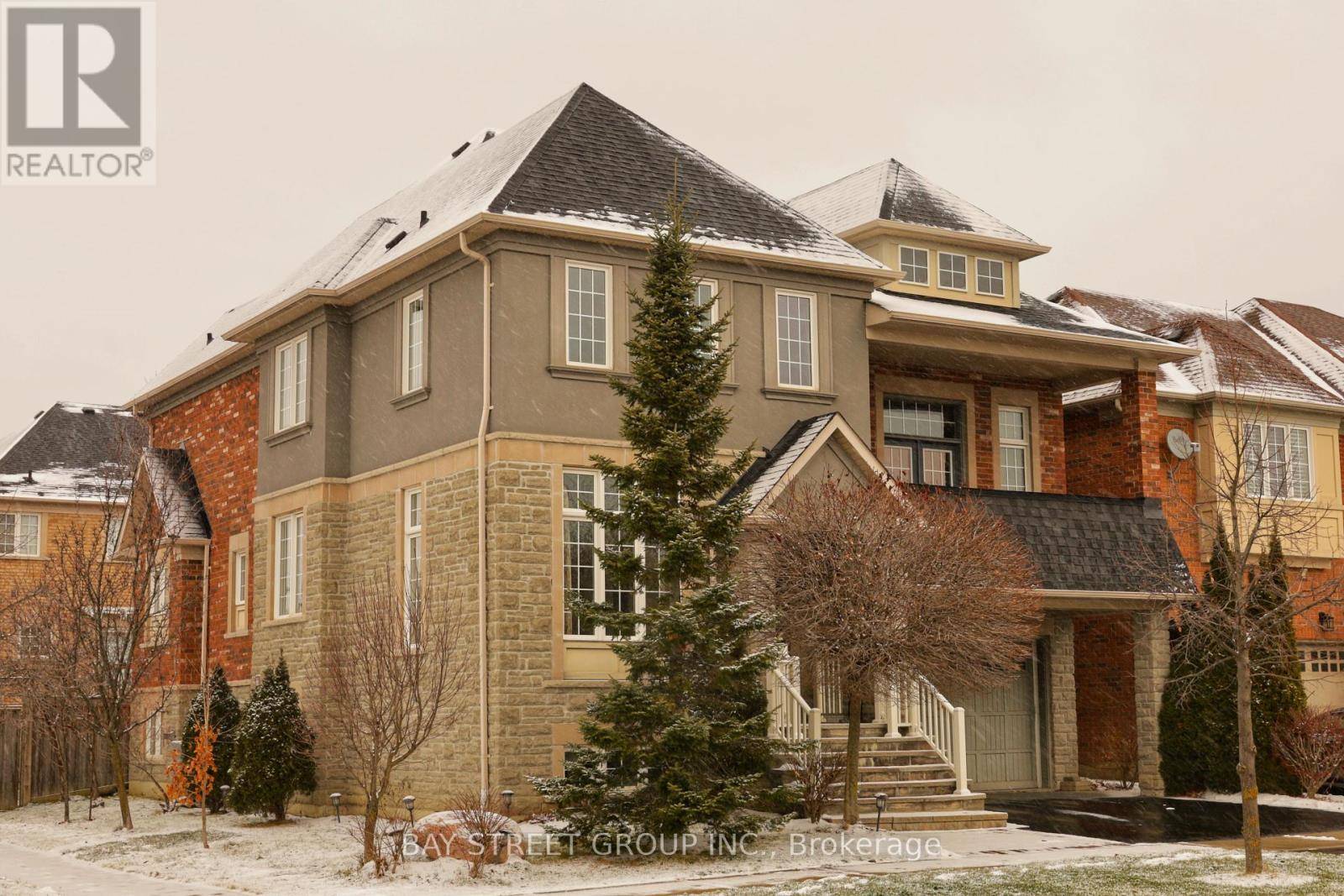 Richmond Hill (jefferson), ON L4E5E7,28 HEARTHSIDE AVENUE