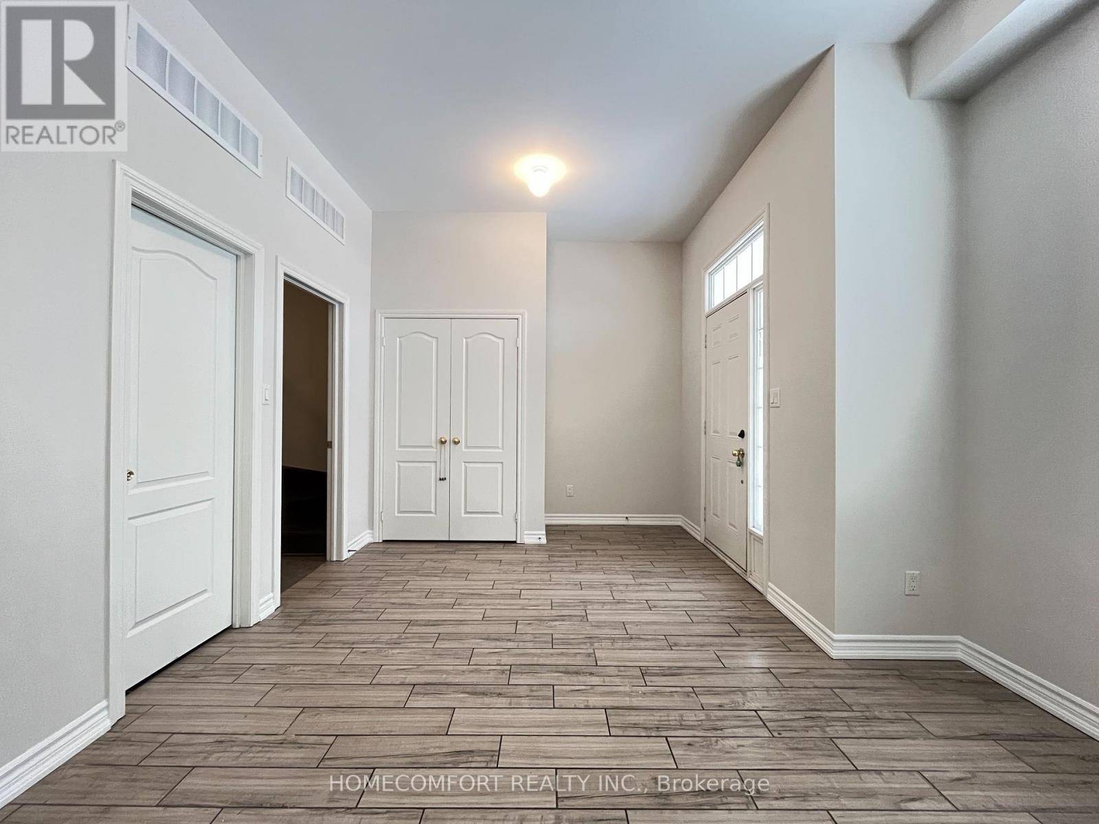 Markham (cathedraltown), ON L6C0N9,10397 WOODBINE AVENUE