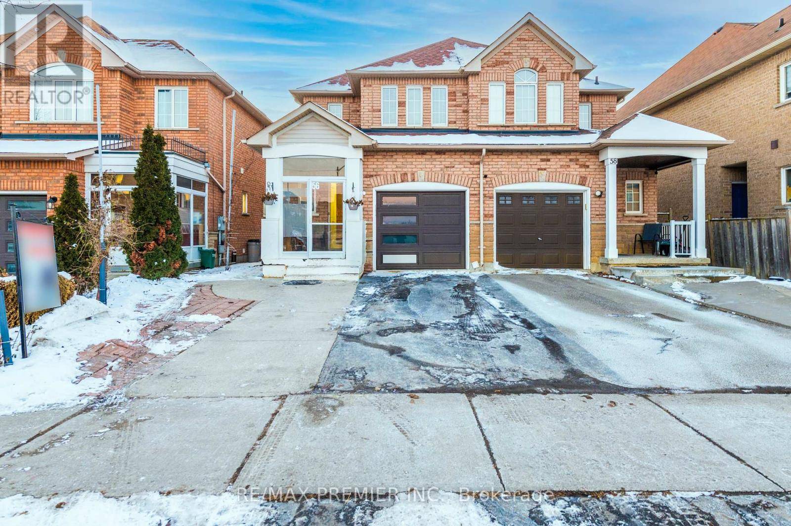 Vaughan (maple), ON L6A3A9,56 TAHIR STREET