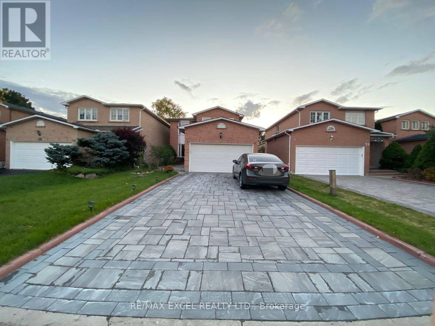 Markham (raymerville), ON L3P6H4,24 Michener CRES #Basemt