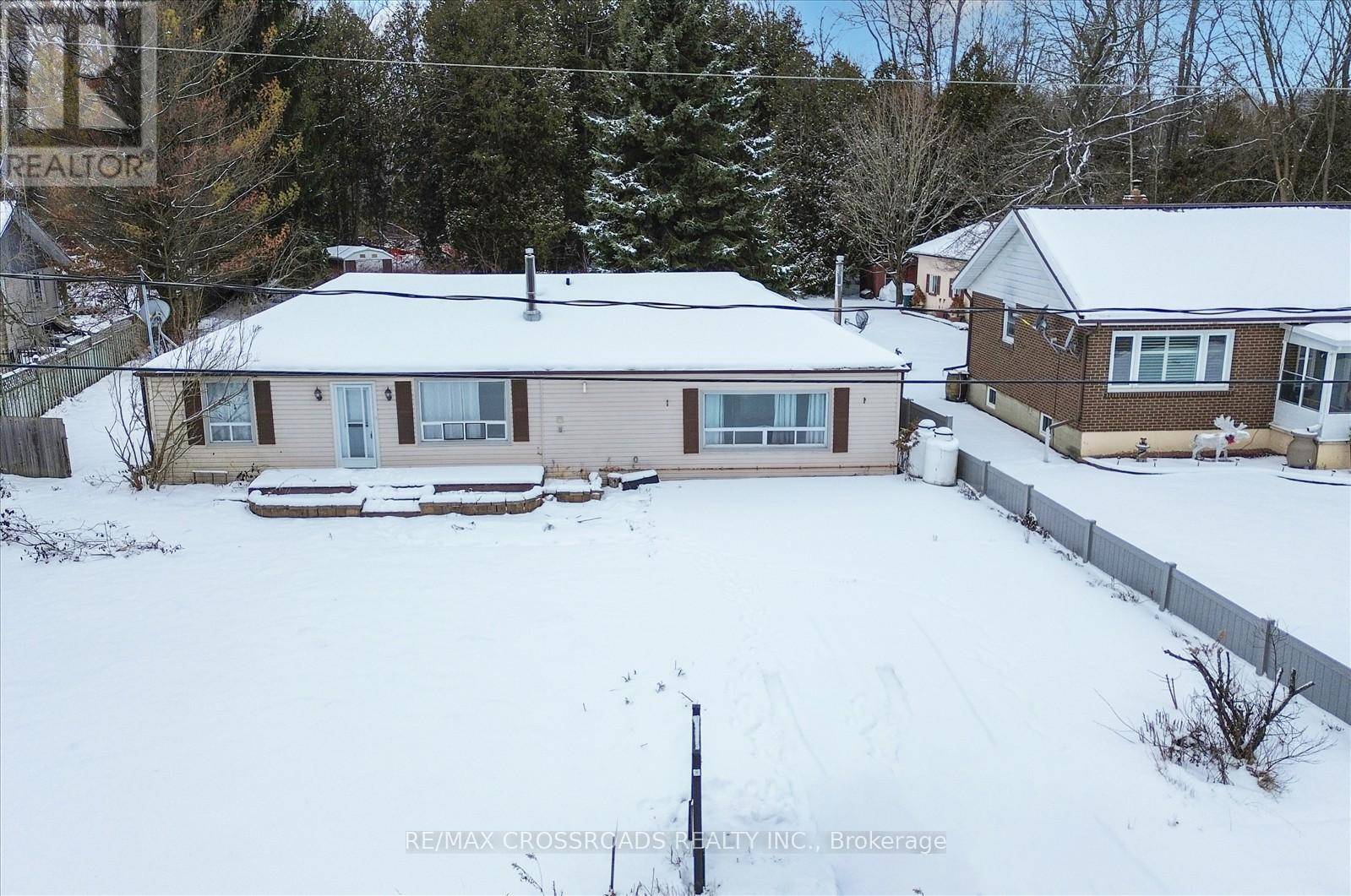 East Gwillimbury, ON L0G1R0,21654 WARDEN AVENUE