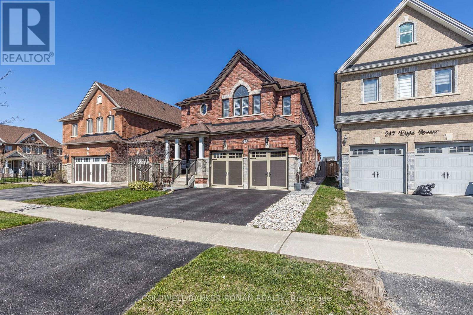 New Tecumseth (alliston), ON L9R1P8,215 EIGHTH AVENUE